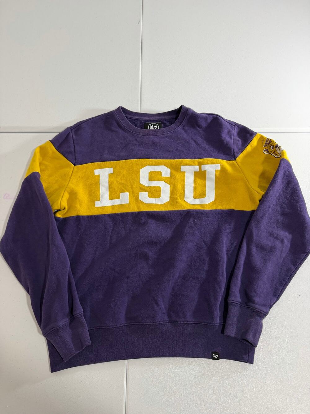 ’47 Brand LSU Tigers Colorblock Crewneck Sweatshirt Mens Medium Purpl